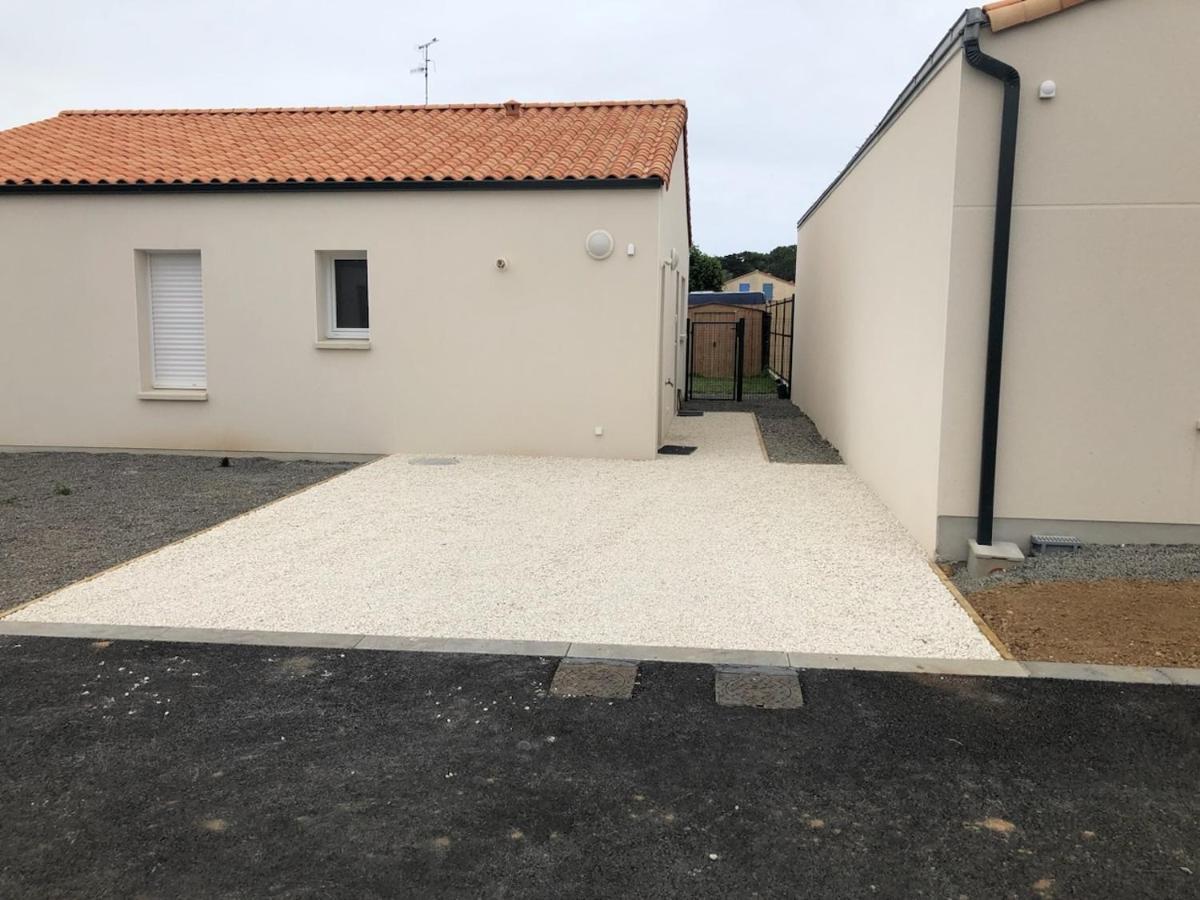 Maison cosy à 400 m de la mer! Normes PMR Saint-Vincent-sur-Jard Esterno foto